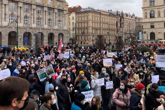 Прага: Мы с вами! Свободу политзаключенным!
